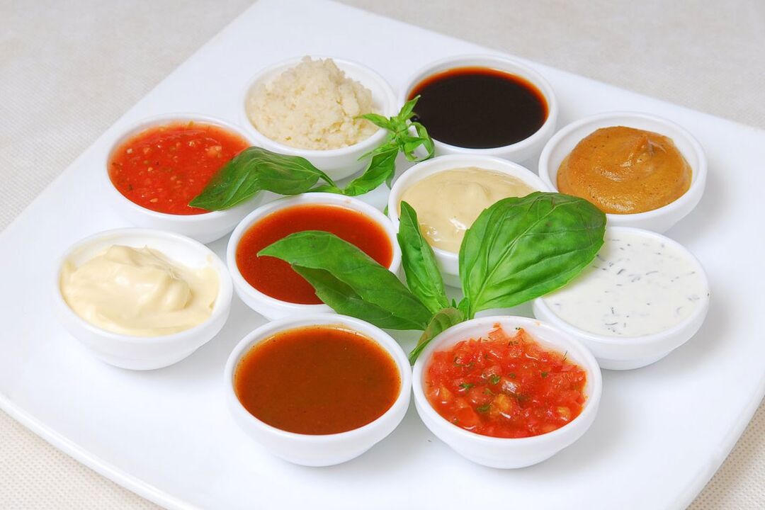 Natural sauces allow you to diversify the taste of dishes and at the same time lose weight